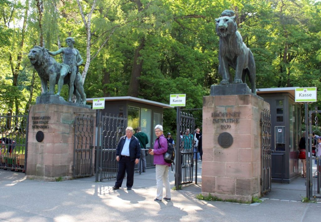 Tiergarten Nürnberg - Familienausflug - Eingang